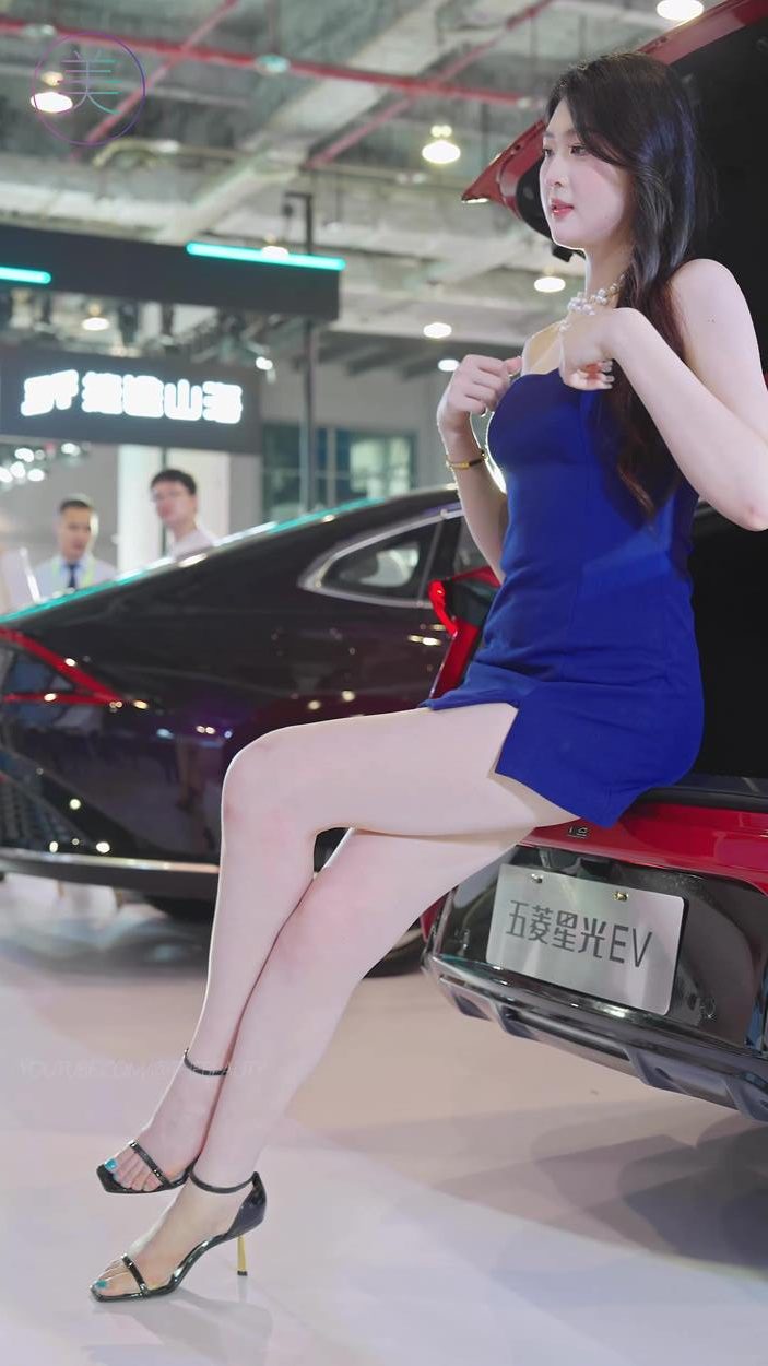 图片[4]-NO.1102 2024 东莞春季车展 Racing Model 车模随拍 Fancam LOOKBOOK 23[20P] – 速更版-学姐图