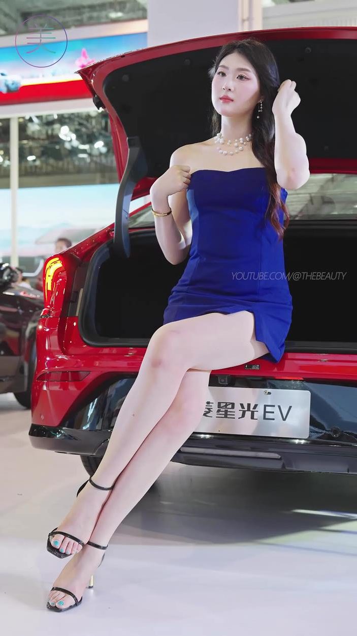 图片[13]-NO.1102 2024 东莞春季车展 Racing Model 车模随拍 Fancam LOOKBOOK 23[20P] – 速更版-学姐图