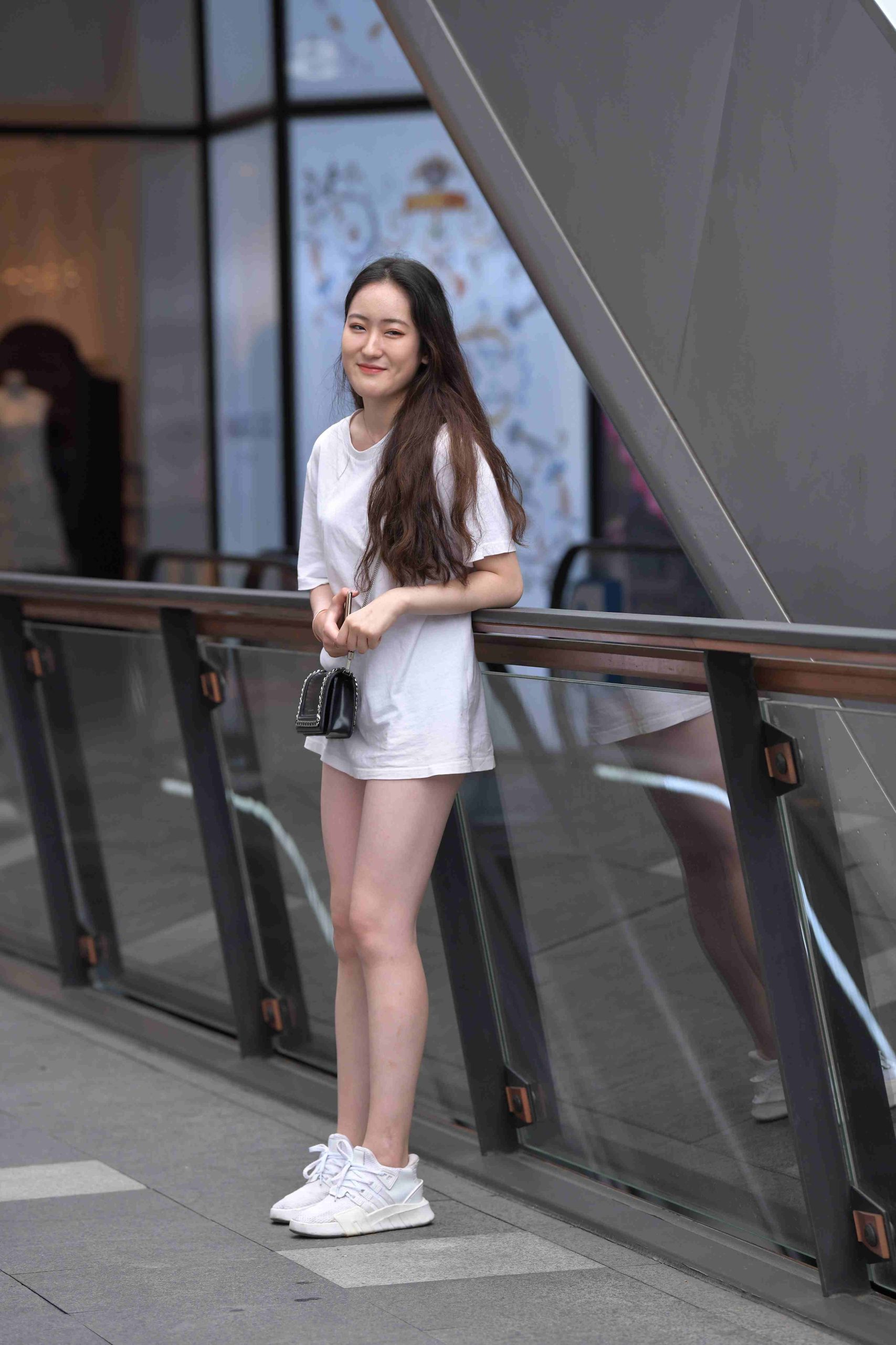 图片[3]-精选街拍作品 NO.2450 简单白T裇少女[55P／99MB]-学姐图