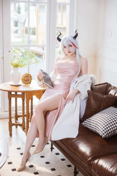 Coser.051 瓜希酱 [更新至 109 期]-学姐图