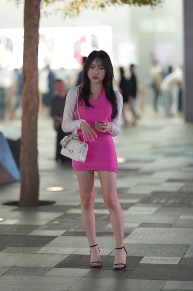 精选街拍作品 NO.3743 花样青春年华-学姐图