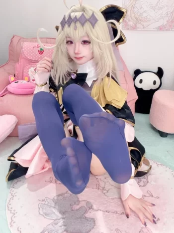 Coser.539 Reng [更至 27 期]-学姐图